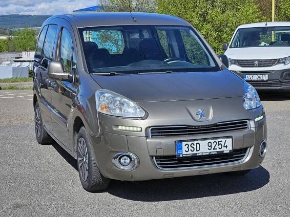 Peugeot Partner Tepee 1.6 HDi 92 ACTIVE MAN5