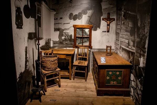 Noc v muzeu na téma móda našich předků. Zve Muzeum Těšínska