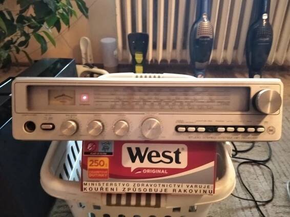 Stereo receiver