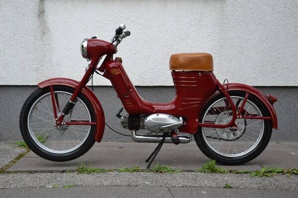 Již prodané Youngtimery « YoungTimerMoto.cz | DOVOZ – PRODEJ – VÝKUP NOVODOBÝCH MOTO MOTOCYKLOVÝCH KLASIK & CAFÉ ♠