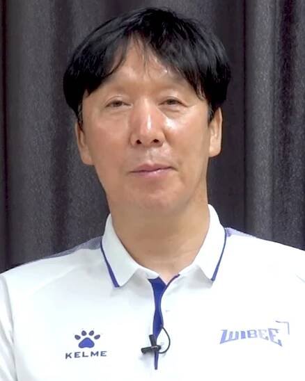 Shin Young-chul - Wikipedia