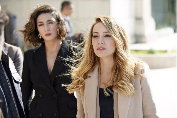 Yabani - Episode 8 - Z filmu - Dolunay Soysert