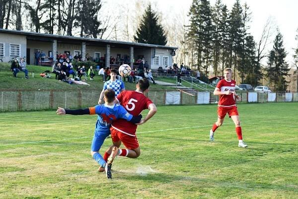 Fotbalové utkání FK Mikulášovice - FK Junior Děčín - Město Mikulášovice