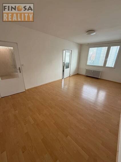 9 ložnice byt o velikosti 104.0 m² - Světlý interiér