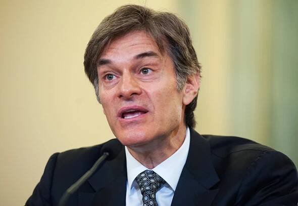 Mehmet Oz, host of the Dr. Oz Show, testifies at a Consumer Protection, Product Safety, and Insurance Subcommittee hearing in Russell Building titled “Protecting Consumers from False and Deceptive Advertising of Weight-Loss Products,” June 17, 2014.
