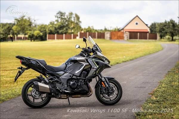 Kawasaki Versys 1100 SE: Pokrok jinak, než jsme čekali | Motorkáři.cz