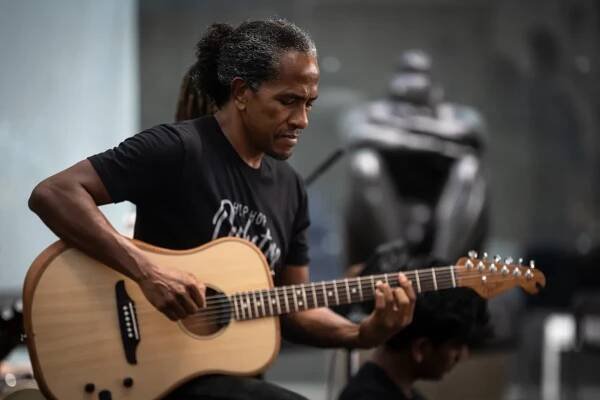 Featured : Michael Chapman Is Keeping The Music Alive – via NewsOne – IT the Soul Man