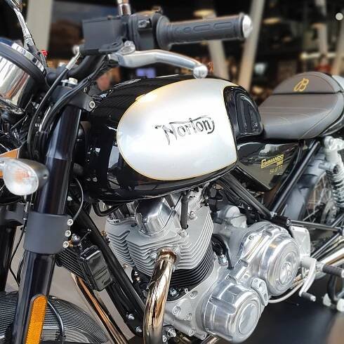 Motoshop Žubor a Norton - Norton Banská Bystrica