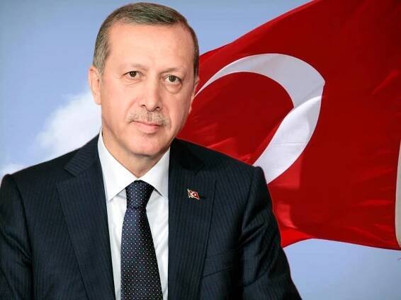 Recep Tayyip Erdoğan Biography - Childhood, Life Achievements & Timeline