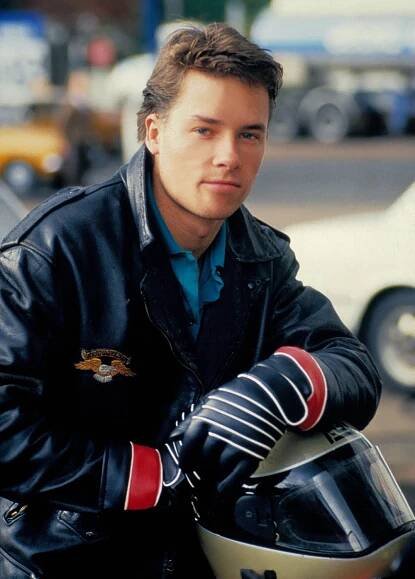 Neighbours , Guy Pearce