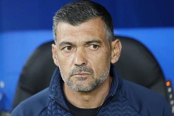 Vedení AC Milán odvolalo kouče Fonsecu. Na jeho místo nastupuje Conceicao