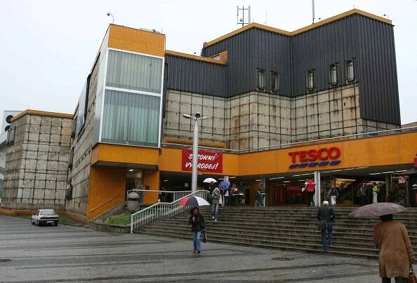Liberec, obchodní dům Ještěd Tesco, 2008.