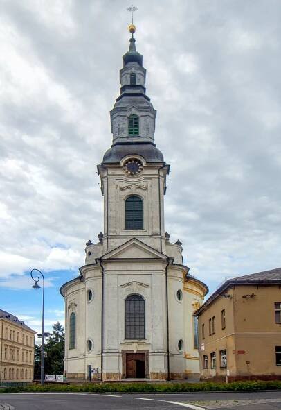Soubor:Nový Bor kostel 5.jpg – Wikipedie