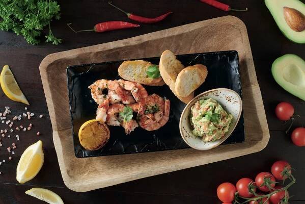 Grilované tygří krevety s guacamole