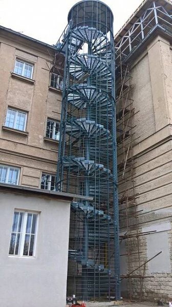 Schodišťové komplety | Strand s.r.o.