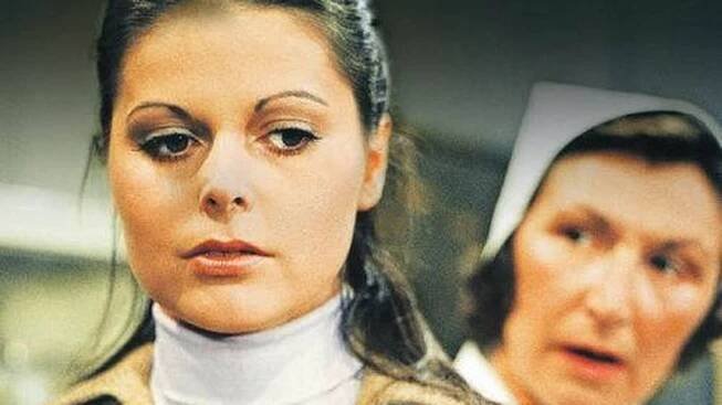 Nedožité narozeniny vrchní sestry z Nemocnice na kraji města: Nina Popelíková (†61) přenášela smrt!