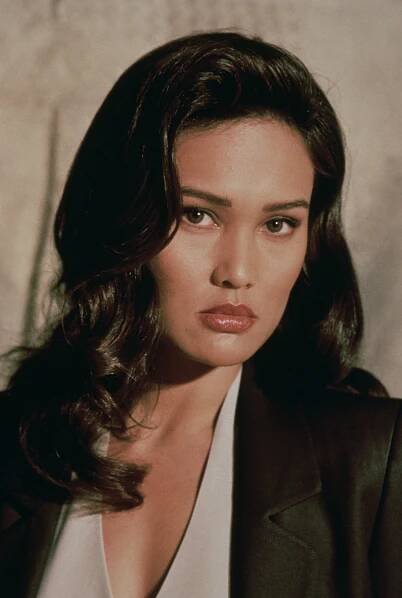 Pravdivé lži - Promo - Tia Carrere