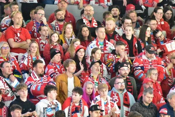 Brno vyhrálo v Pardubicích, titul má na dosah. Rozhodnout může už v neděli