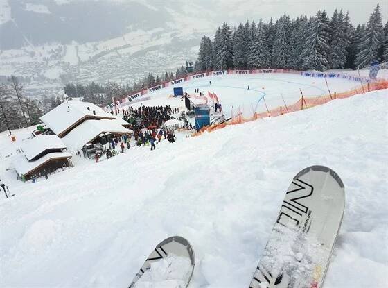 Nejnáročnější sjezd světa na vlastní oči. Hahnenkamm je opravdu zážitek - iDNES.cz
