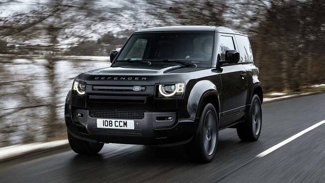 Land Rover Defender V8 má 525 koní | Autojournal.cz