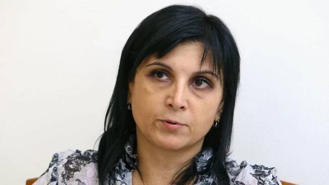 Pošleme na vás své syny! hrozila Samková před tureckou ambasádou a velvyslance proklela