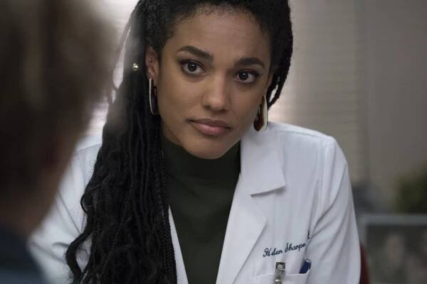 Nemocnice New Amsterdam - Dominový efekt - Z filmu - Freema Agyeman