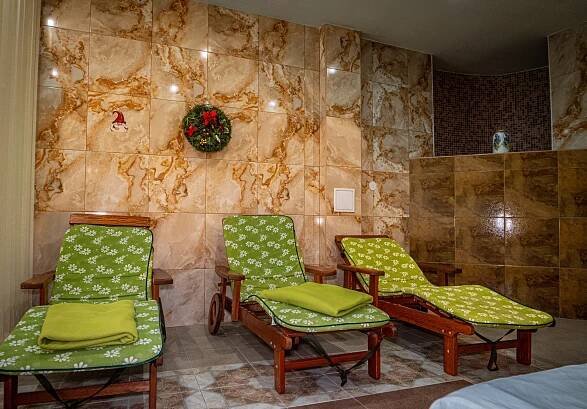 Relax v hotelu Vila Anna v Trenčianských Teplicích: polopenze, wellness i procedury
