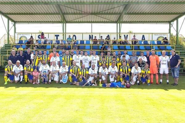 Zápasem mužů SK Stonava posílených o Michala Hubníka a Petera Kišku proti legendám Baníku Ostrava (2:0) vyvrcholily v sobotu 18. června oslavy 90 let tělovýchovy ve Stonavě. Góly dali Libor Žůrek a Petr Samec. Foto: SK Stonava
