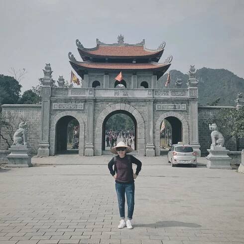 Tour of Hoa Lu Ancient Capital - Tam Coc - Hang Mua - Checkin Travel