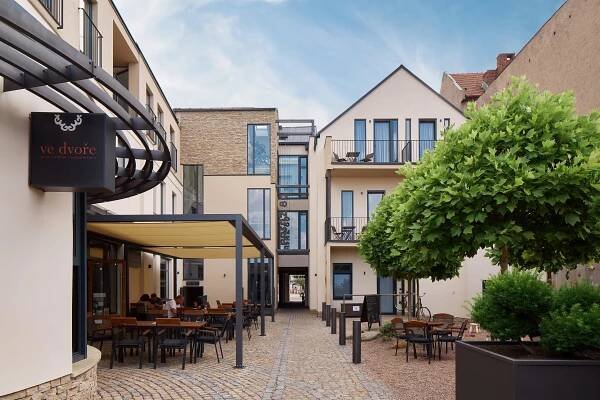 Dvůr Králové nad Labem: Restaurace Pasáž
