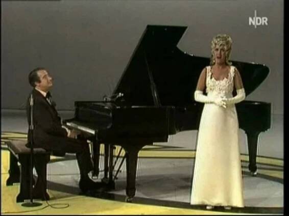 Victor Borge+Marilyn Mulvey,(by SUNNY RAINBOW)