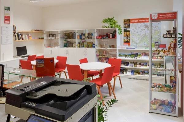 O turistickém IC - Oficiální stránky Městská knihovny a informačního centra Hradec nad Moravicí