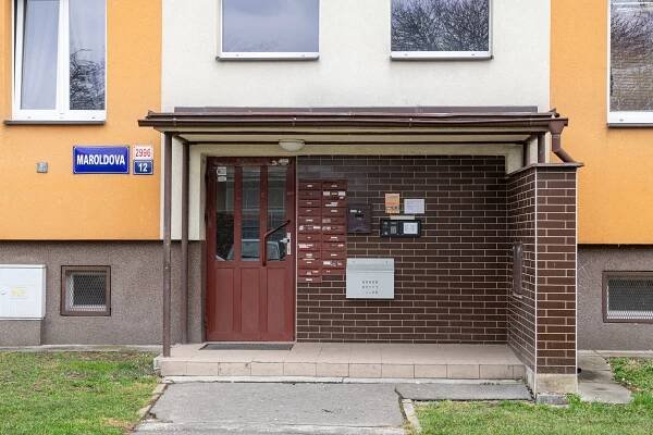 Byt 2+1 OSTRAVA, Maroldova - Renáta Lokosová | realitní poradce Havířov 