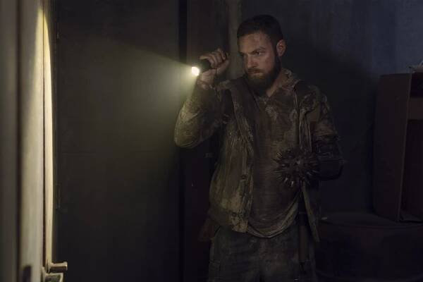 Živí mrtví - Ještě jedno - Z filmu - Ross Marquand