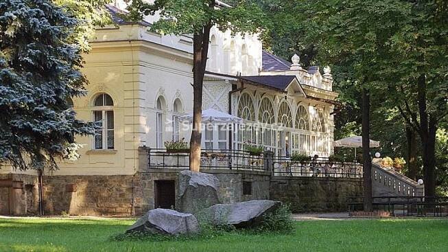 Léčba v kulisách secese i funkcionalismu. Historické Lázně Darkov znovu otevřou
