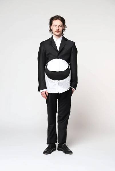 You Jung Kim: Imagining the Ideal through the Pregnant Male Cyborg