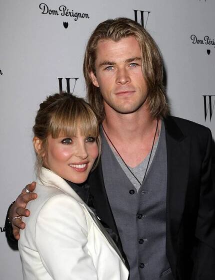 Herec Chris Hemsworth se stal o víkendu otcem, má holčičku Indii