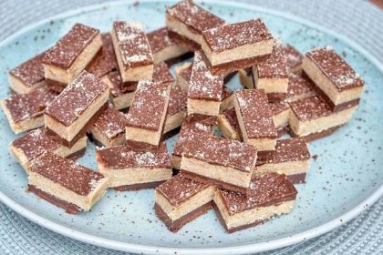 Kokosovo-čokoládové nugáty (paleo, vegan) - Rutina.cz