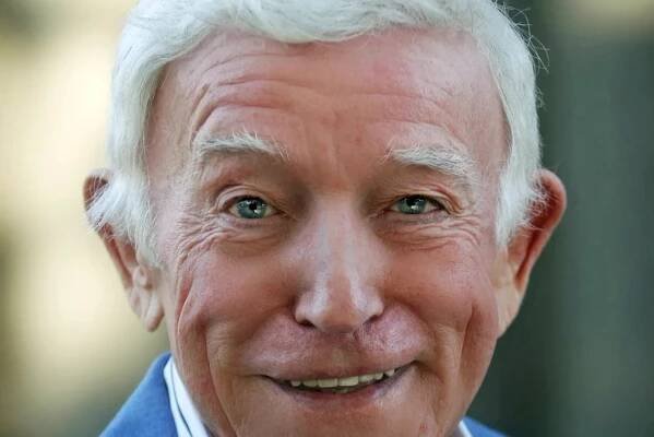 22-mind-blowing-facts-about-henry-gibson