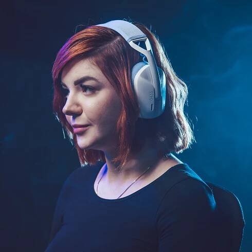 Logitech G představuje svůj nejlehčí a nejudržitelnější bezdrátový herní headset – PressOffice