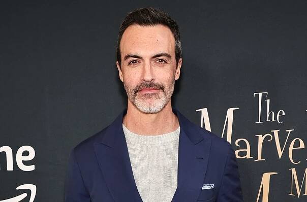 Reid Scott - Actor