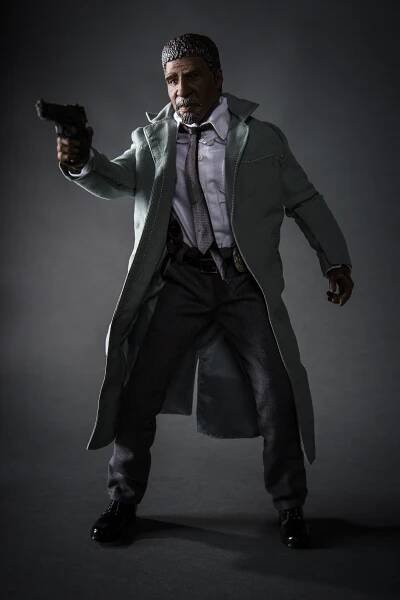 stan-shaw-action-figure-0225.jpg