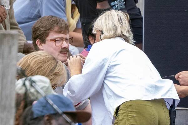 Behind-the-scenes photo of Daniel Rigby as Vernon Dursley on the set of the Harry Potter TV series.