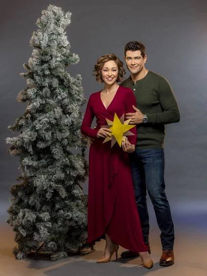 Christmas Under the Stars - Promo - Autumn Reeser, Jesse Metcalfe