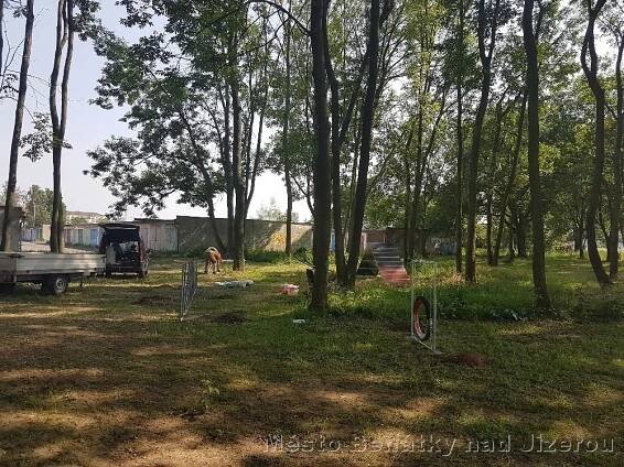 Psí hřiště Platanová - Oficiální stránka města Benátky nad Jizerou