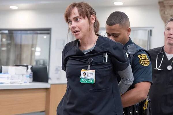 The Pitt's Fiona Dourif Tapped into Own Experience of Being Arrested as a Teen for Character's 'Juicy' Cliffhanger (Exclusive)