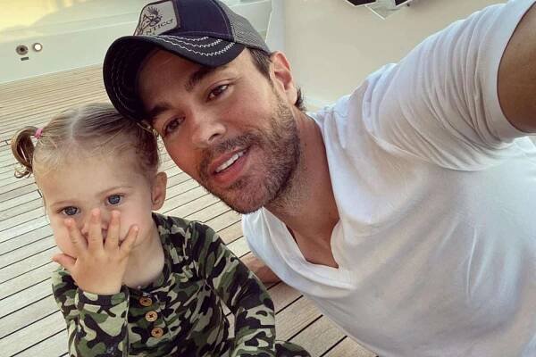 Enrique Iglesias Says His Three Kids Are Beginning to Realize Their Dad Is a Pop Star: They Were 'Amazed'