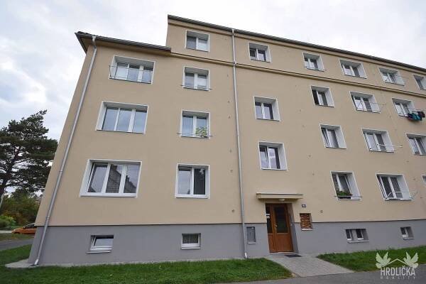 PRODÁNO - Byt 3+1 o užitné ploše 72 m2 ve Strakonicích | Hrdlička reality