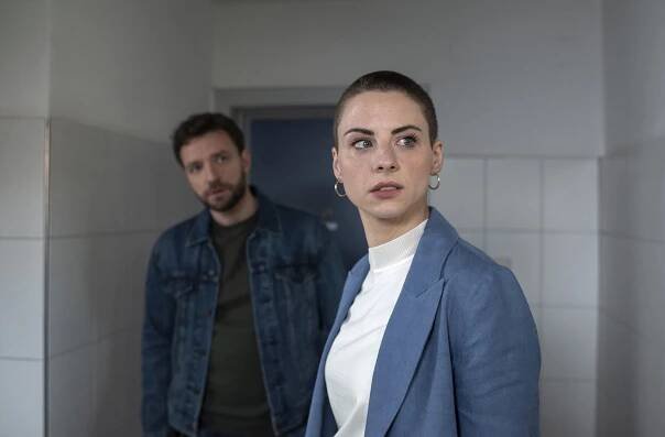 Vraždy na severu - Série 10 - Der Trupp - Z filmu - Julia E. Lenska