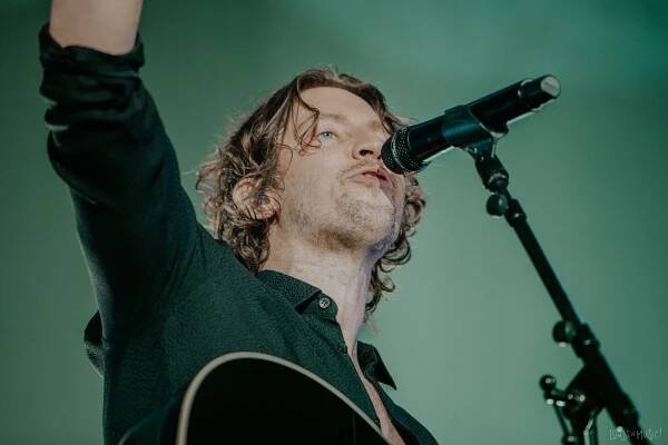Concert Photos: Dean Lewis in Zurich at The Hall